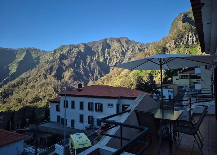 Valley Of Nuns Apart Otel Curral Das Freiras